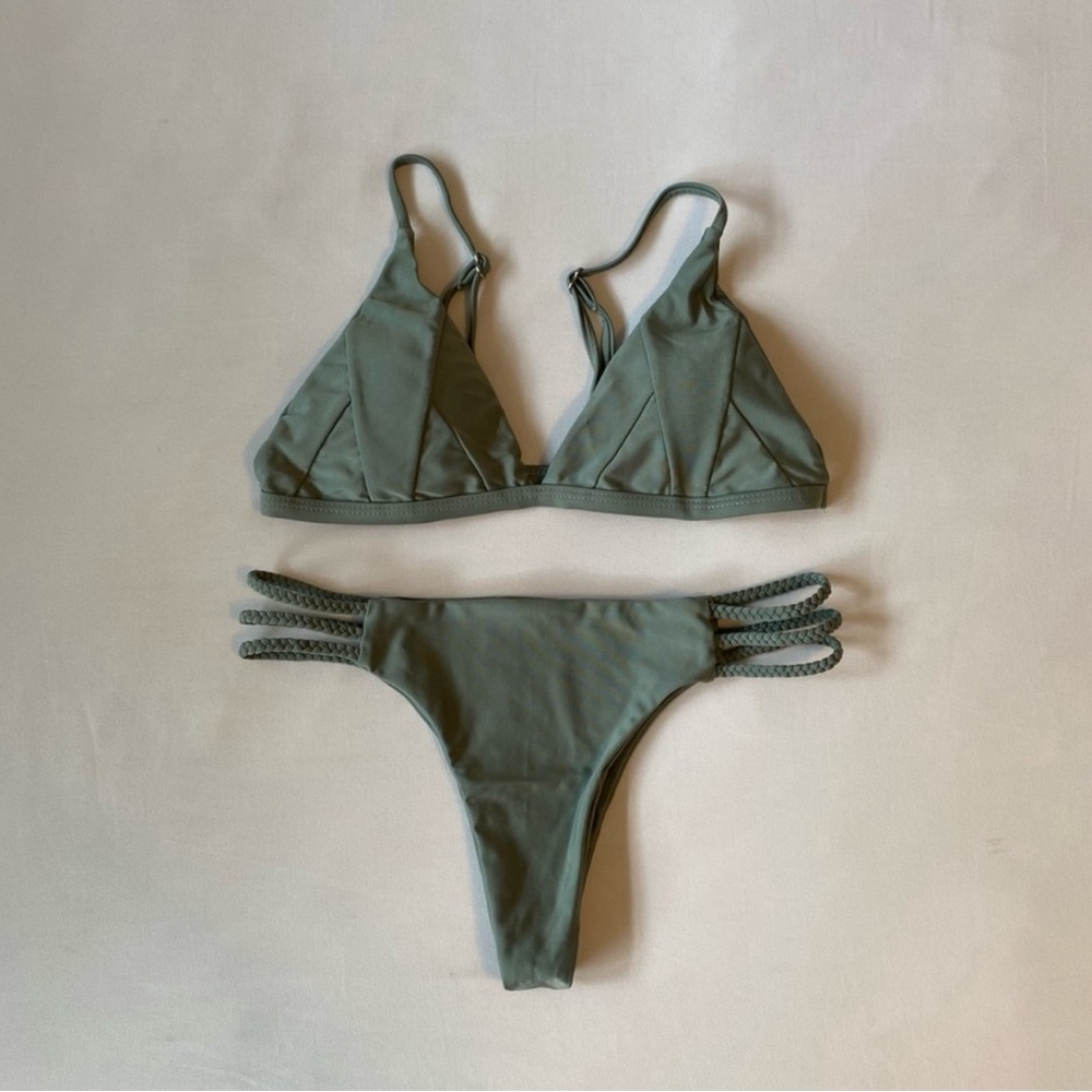 Brand new Ivy Green/Sage Women's Green Bikini Set sz:6 and Medium